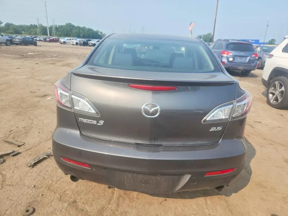 2010 MAZDA 3 S  