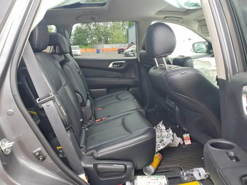 2019 NISSAN PATHFINDER S  