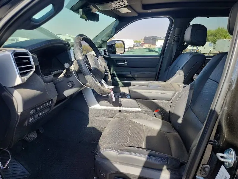 2024 TOYOTA TUNDRA PLATINUM HV  