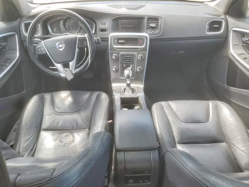 2014 VOLVO S60 T5  