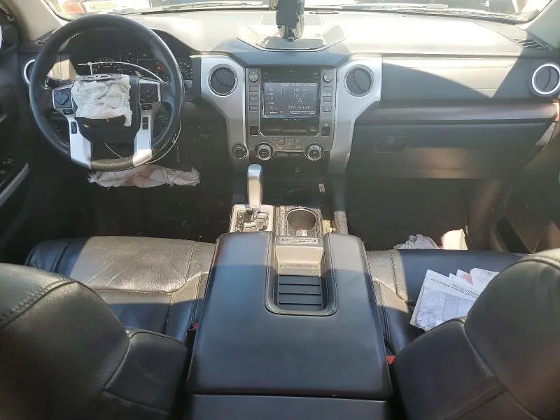 2018 TOYOTA TUNDRA CREWMAX LIMITED  