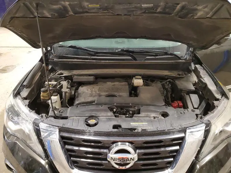 2017 NISSAN PATHFINDER PLATINUM  