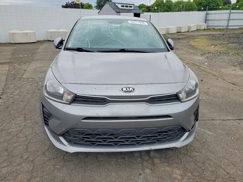 2021 KIA RIO S  