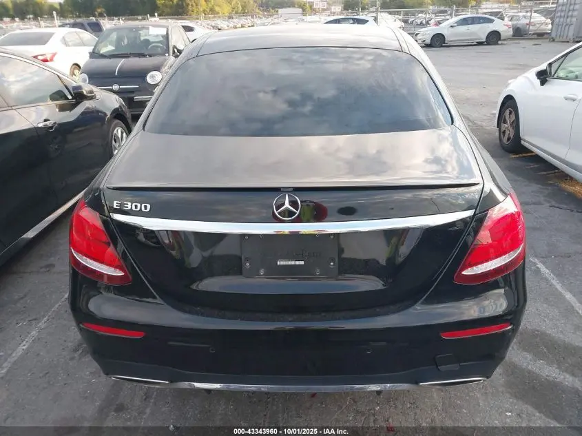 2017 MERCEDES-BENZ E 300  