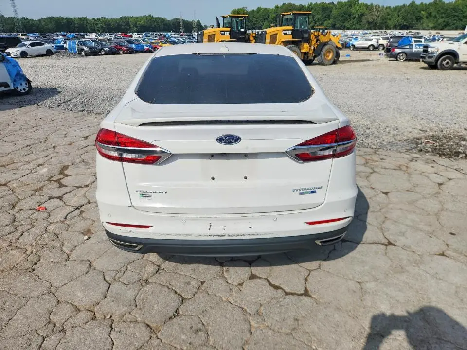 2020 FORD FUSION TITANIUM  