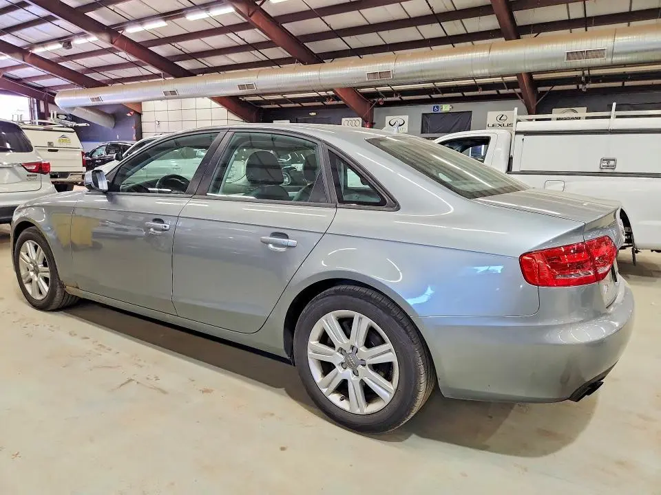 2010 AUDI A4 PREMIUM  