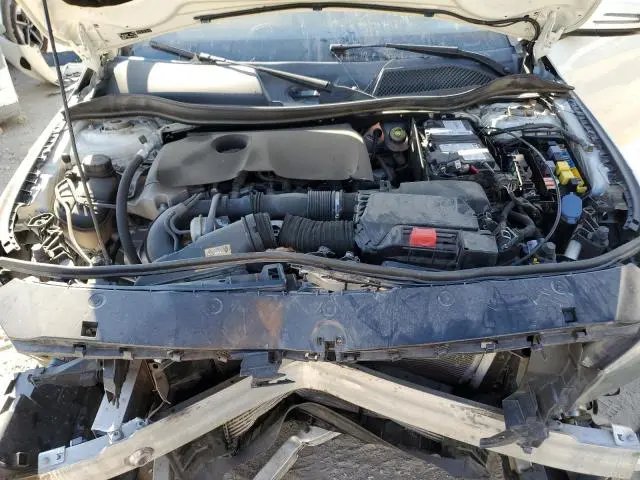 2017 MERCEDES-BENZ CLA 250