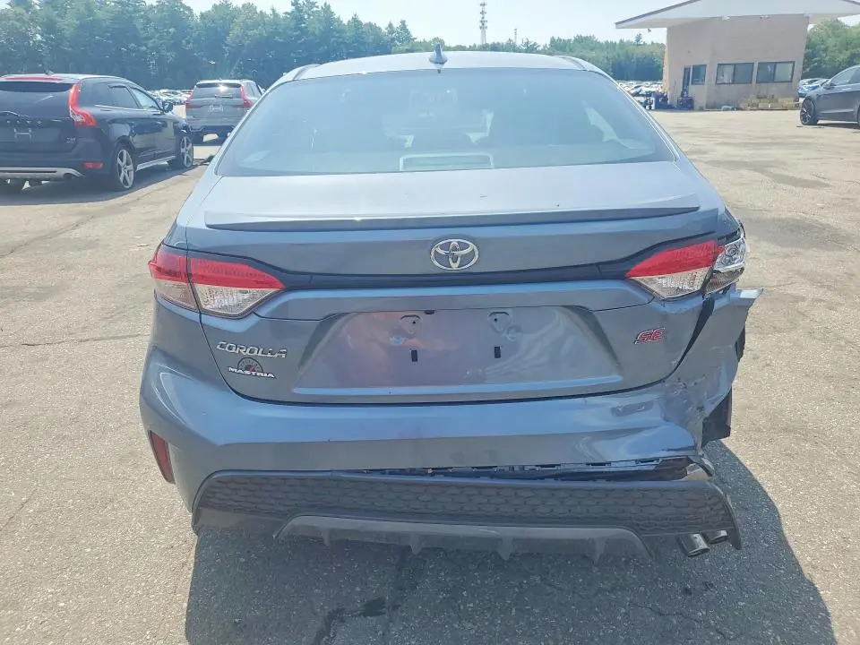 2022 TOYOTA COROLLA SE  