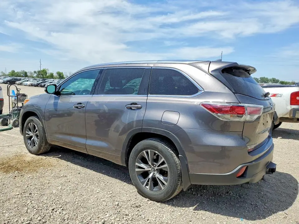 2016 TOYOTA HIGHLANDER XLE  