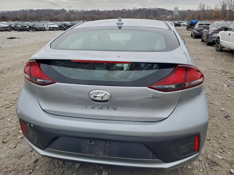 2022 HYUNDAI IONIQ SE  