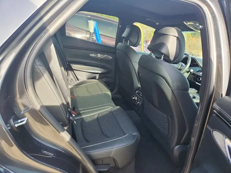 2024 GENESIS GV70 BASE  