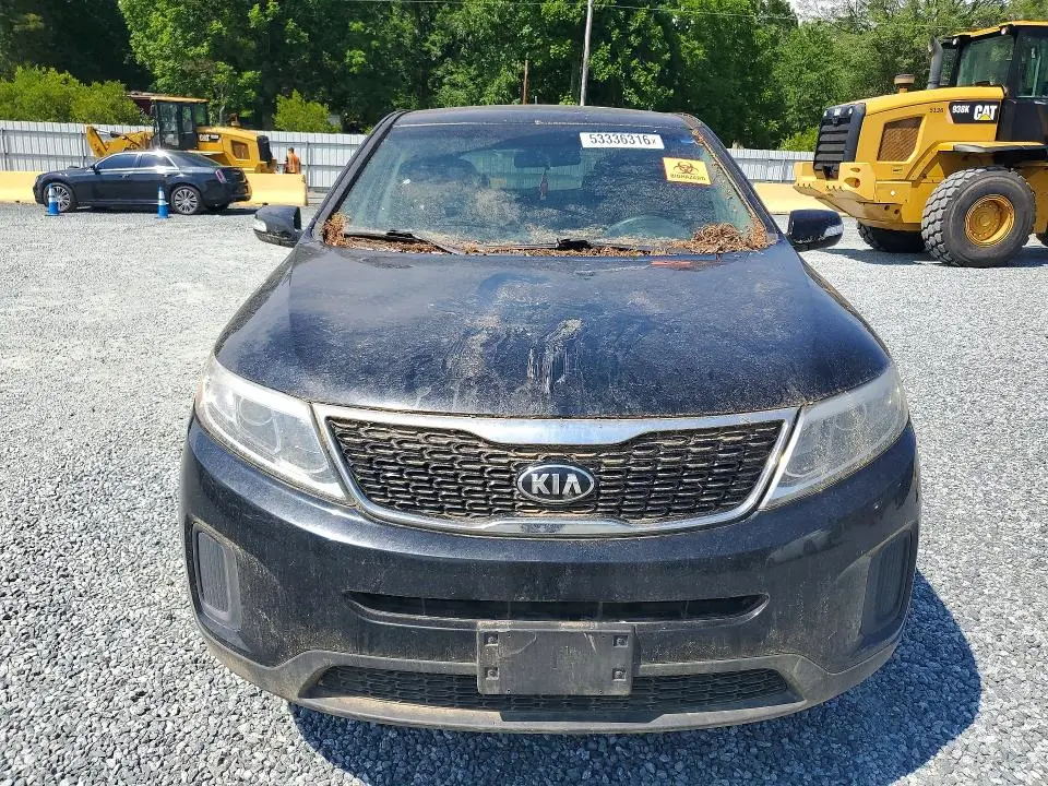 2015 KIA SORENTO LX  