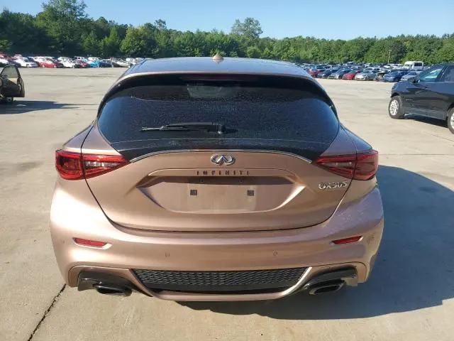 2018 INFINITI QX30 BASE  