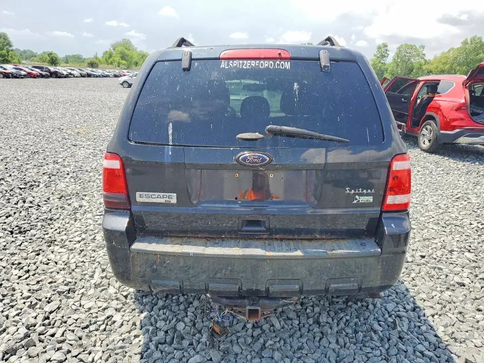 2011 FORD ESCAPE XLT  