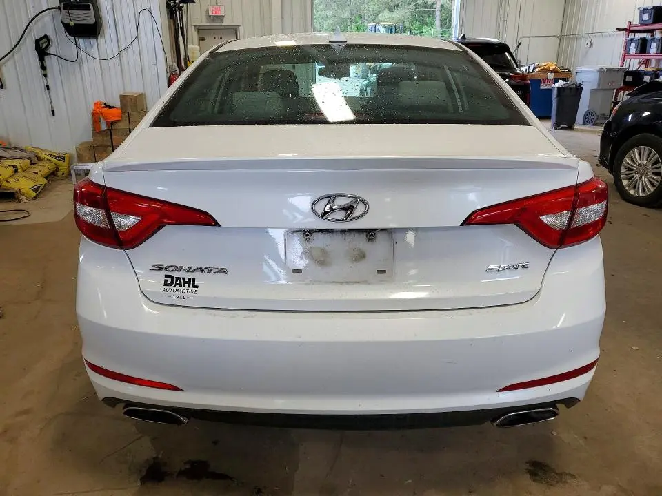 2016 HYUNDAI SONATA SPORT  