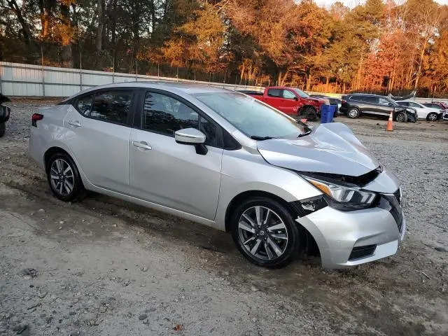 2021 NISSAN VERSA SV  