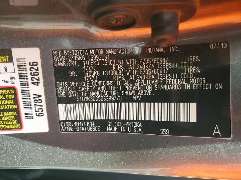 2013 TOYOTA SIENNA XLE 8-PASSENGER  