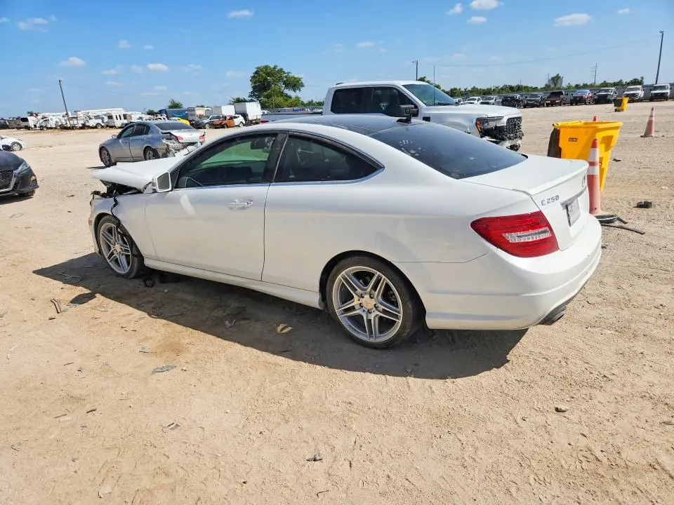 2013 MERCEDES-BENZ C 250  