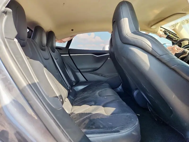 2015 TESLA MODEL S 70D  