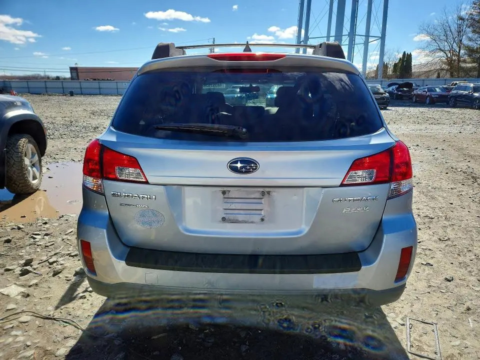 2014 SUBARU OUTBACK 2.5I PREMIUM  