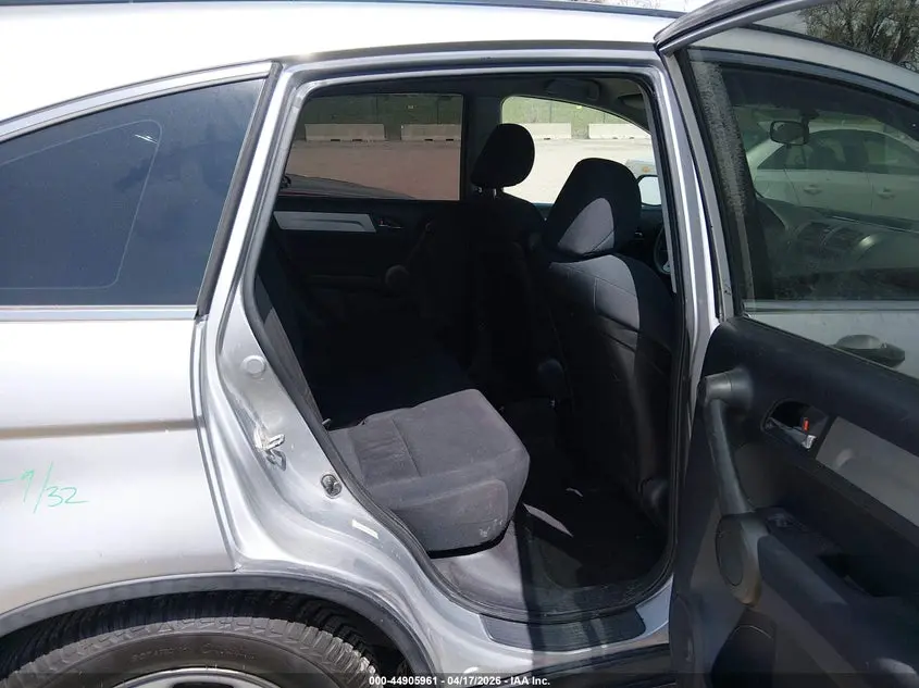 2010 HONDA CR-V LX