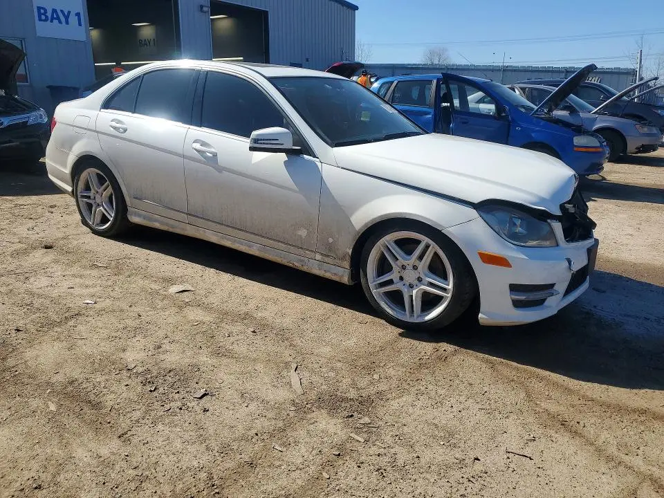 2013 MERCEDES-BENZ C 300 4MATIC  