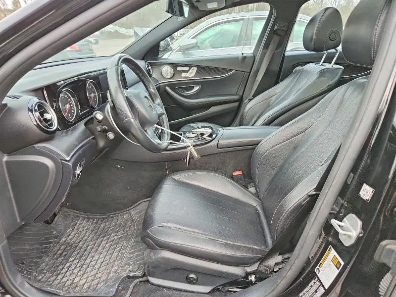 2017 MERCEDES-BENZ E 300 4MATIC  