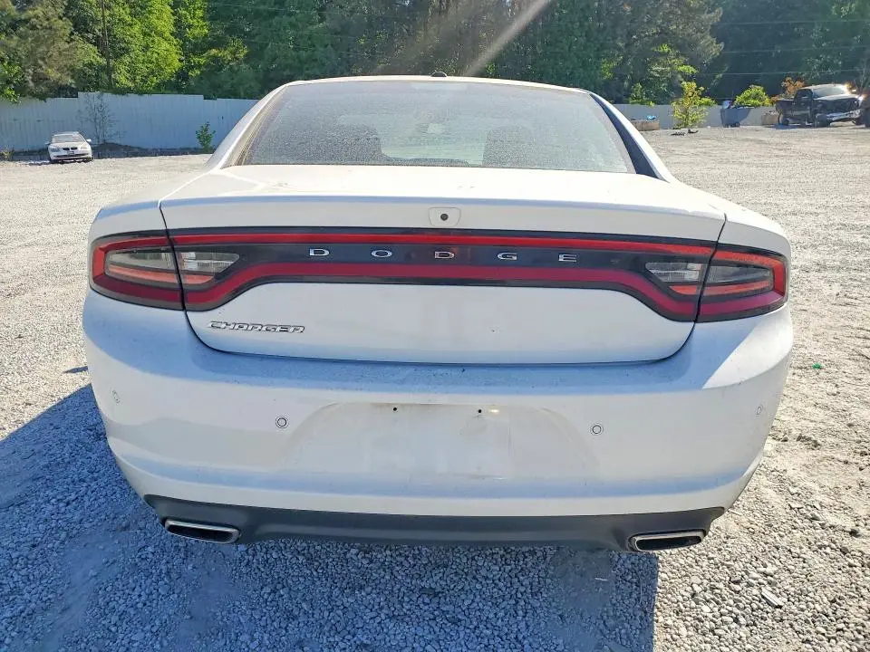 2022 DODGE CHARGER SXT  