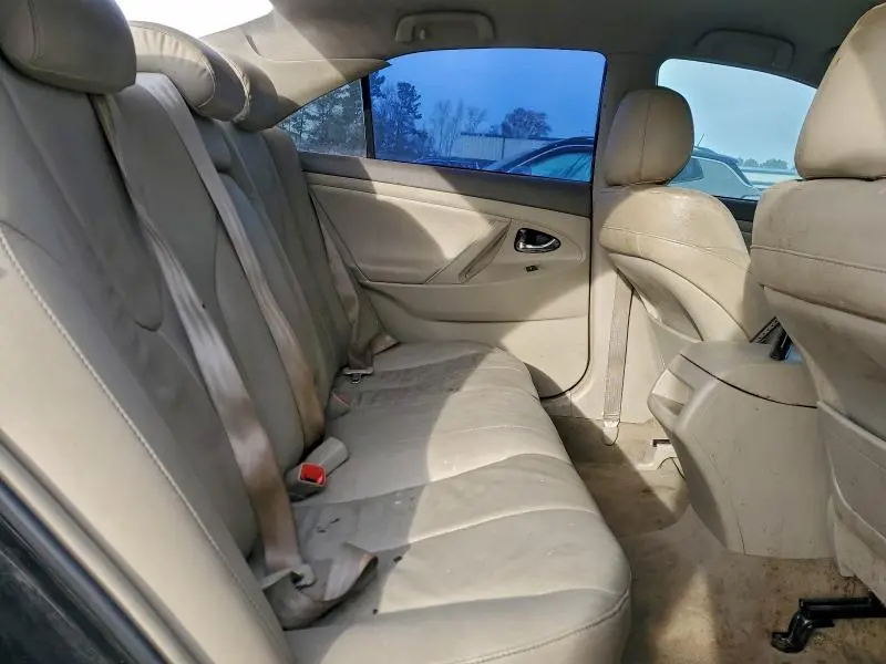 2011 TOYOTA CAMRY BASE  