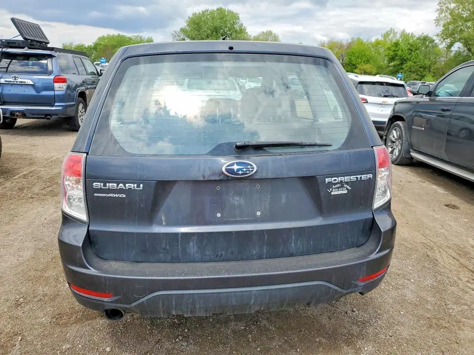 2010 SUBARU FORESTER 2.5X  