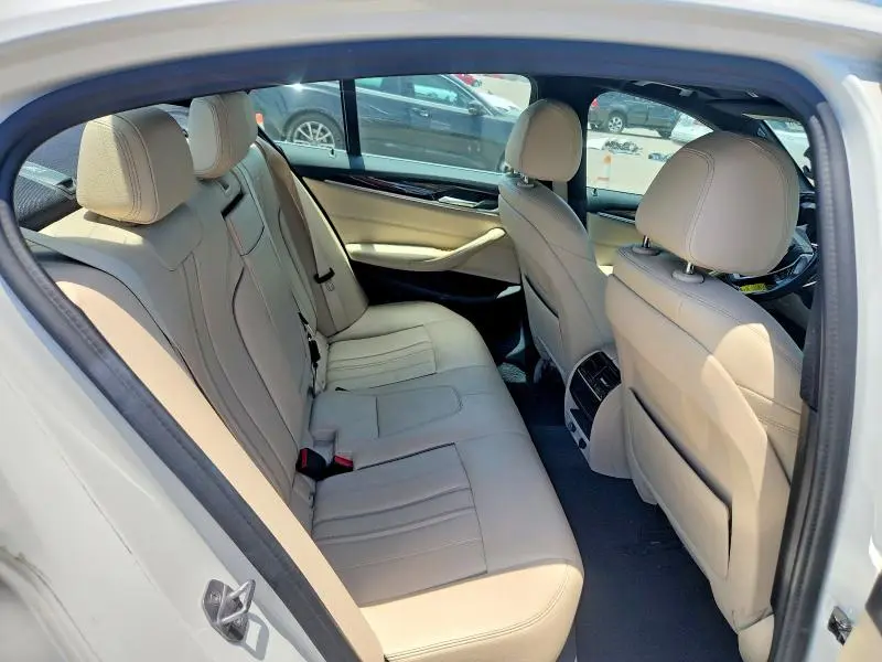 2019 BMW 530 I  