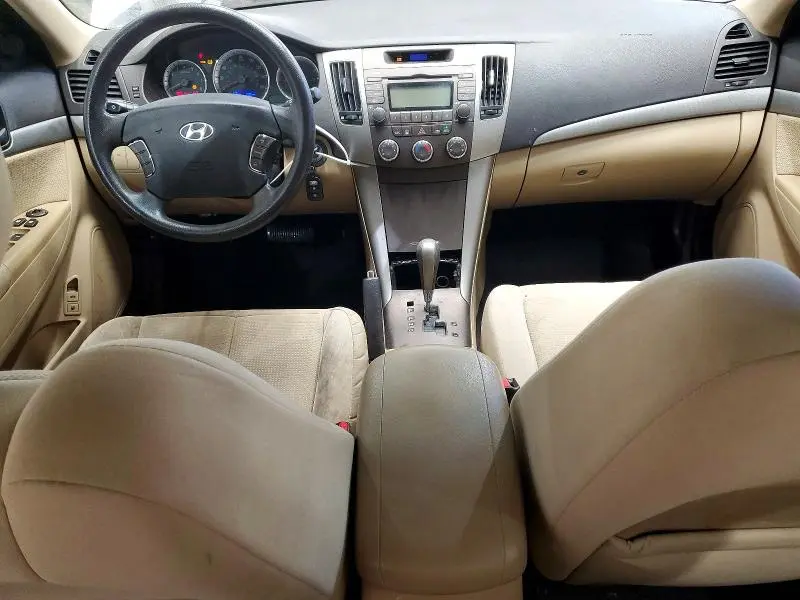 2010 HYUNDAI SONATA   