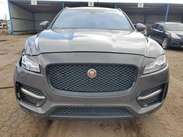 2017 JAGUAR F-PACE R - SPORT  