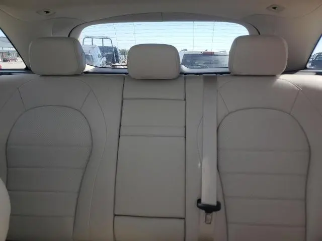 2019 MERCEDES-BENZ GLC 300  