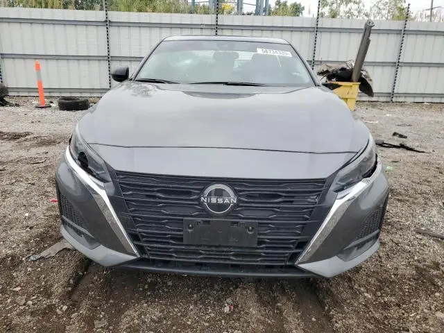 2024 NISSAN ALTIMA SR  
