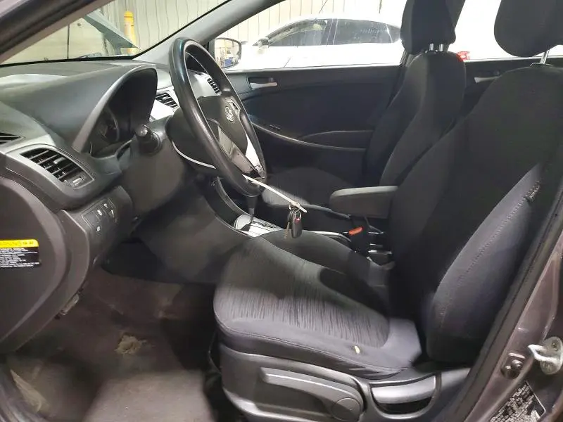 2015 HYUNDAI ACCENT GS  