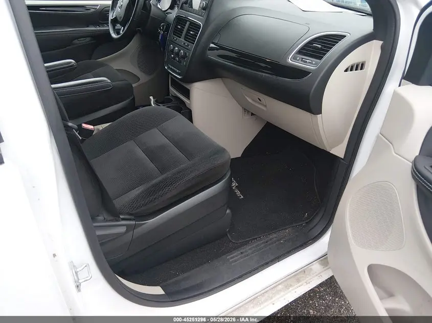 2016 DODGE GRAND CARAVAN SE PLUS