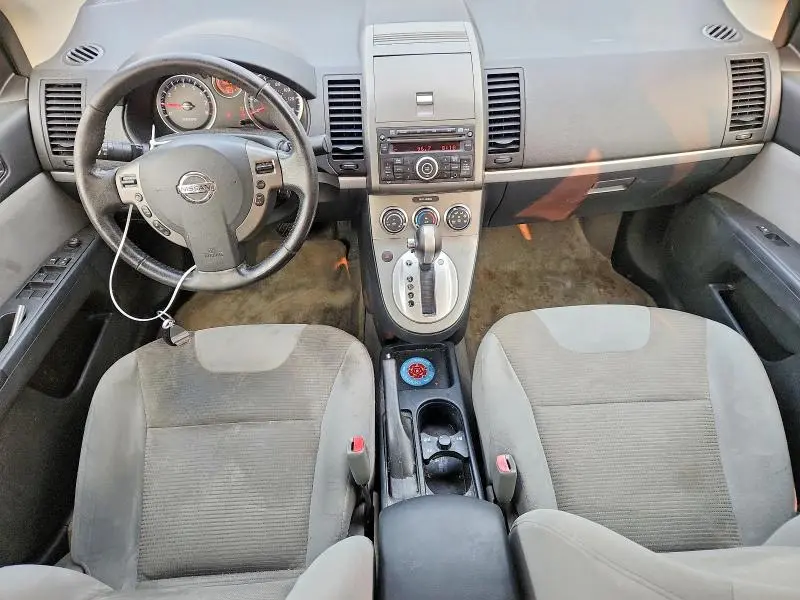 2011 NISSAN SENTRA 2.0  
