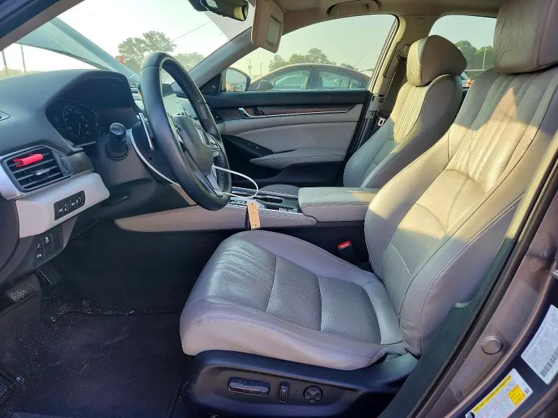 2018 HONDA ACCORD TOURING  