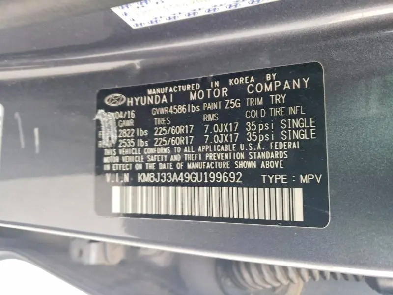 2016 HYUNDAI TUCSON SE  