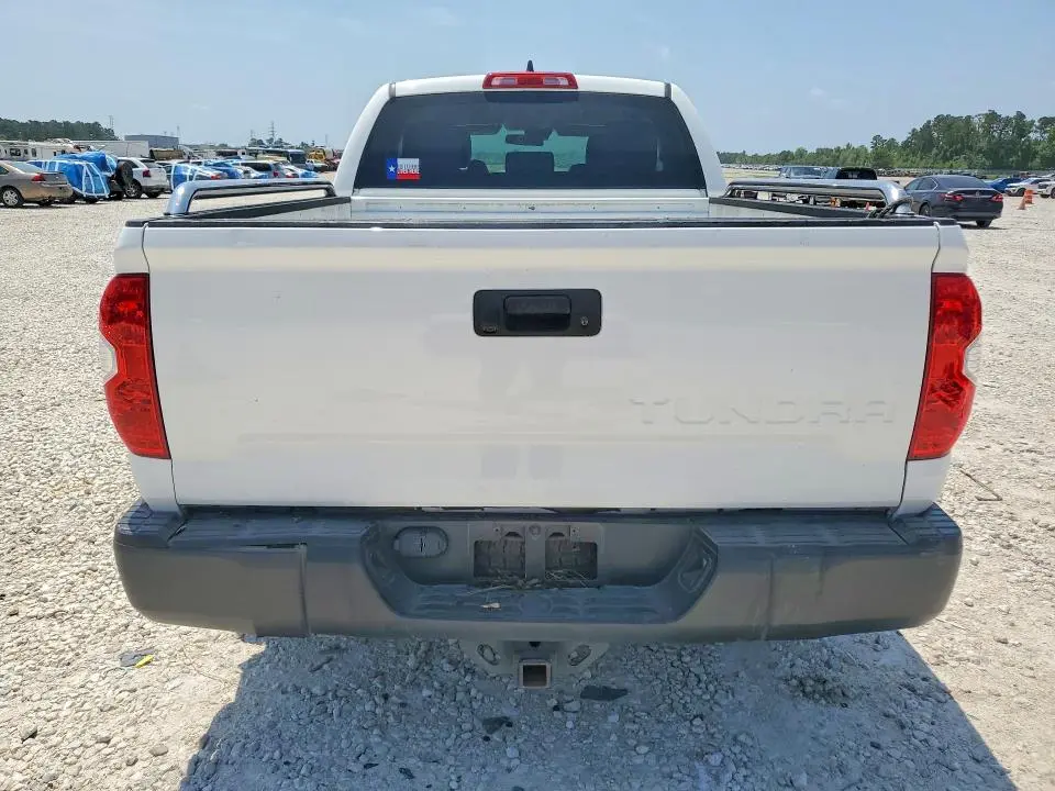 2021 TOYOTA TUNDRA SR  