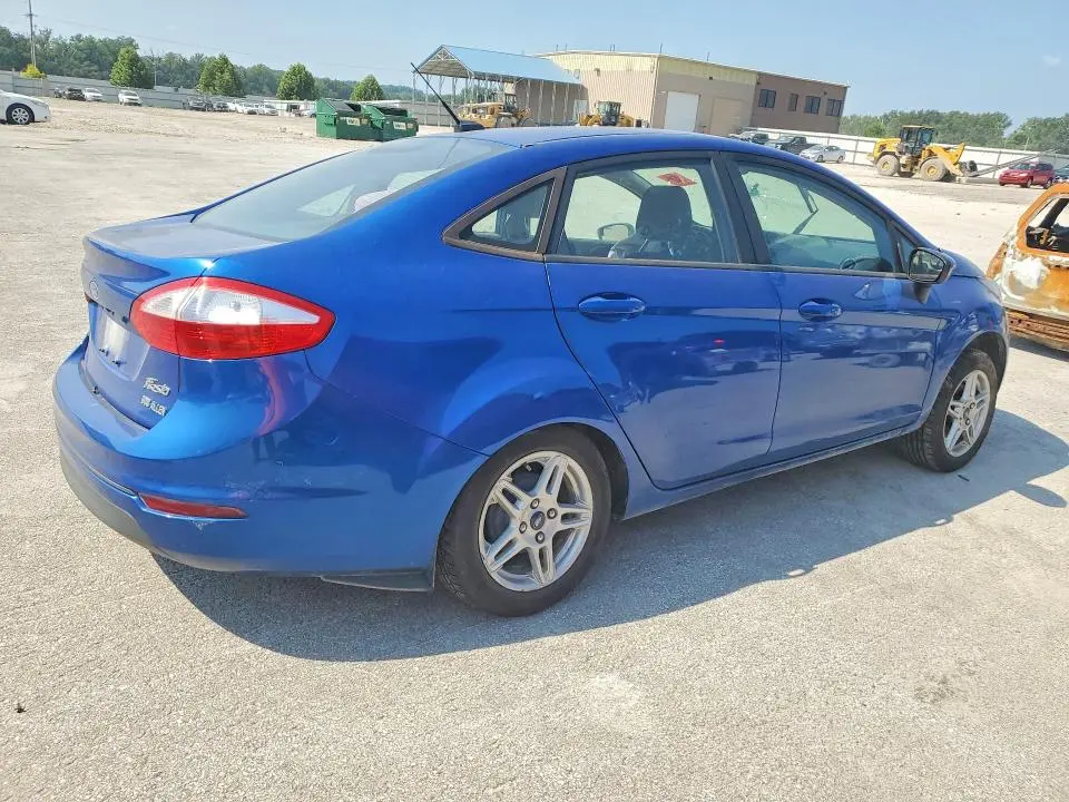 2018 FORD FIESTA SE  