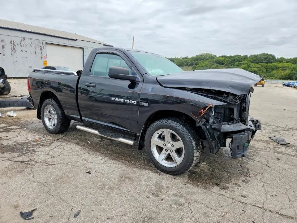 2012 DODGE RAM 1500 ST  