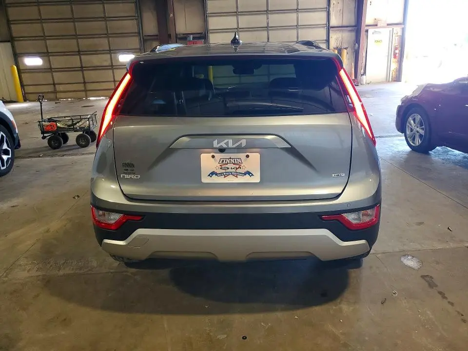 2025 KIA NIRO EX  