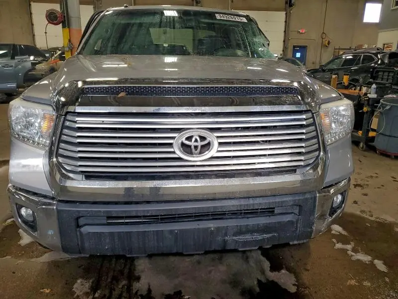 2016 TOYOTA TUNDRA CREWMAX LIMITED  