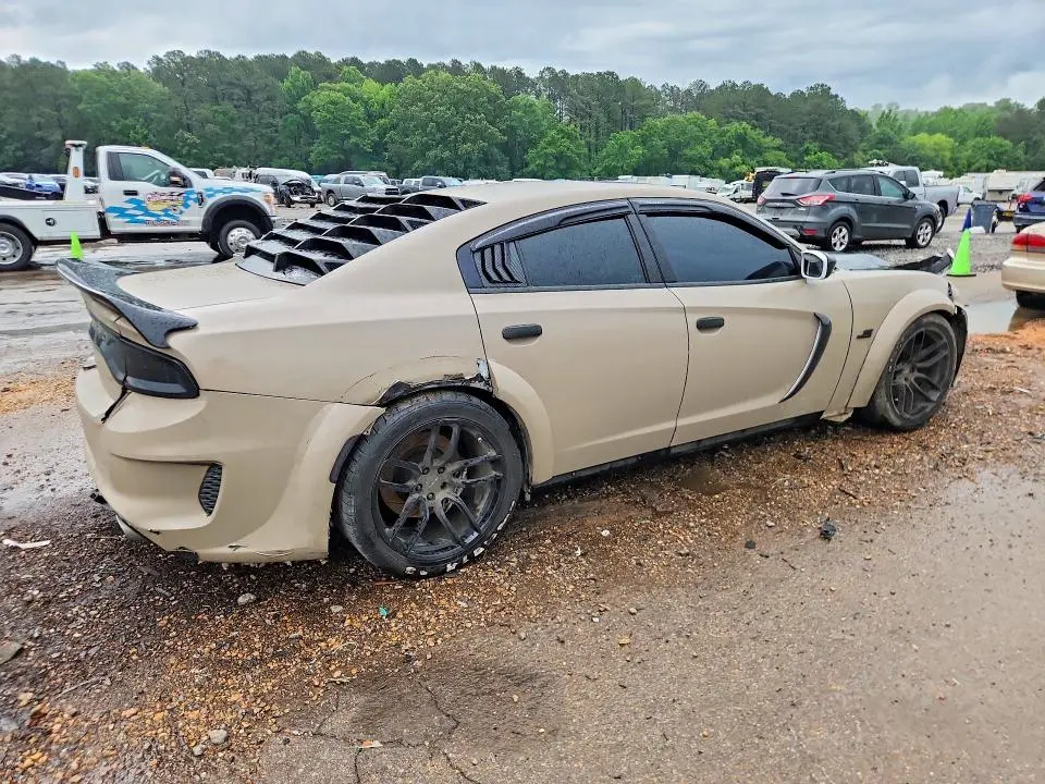2018 DODGE CHARGER R  