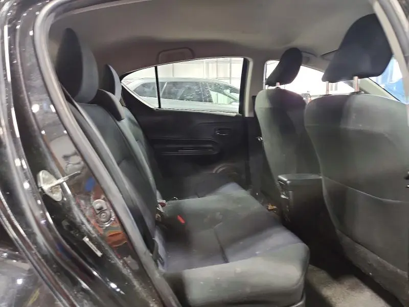 2016 TOYOTA PRIUS C TWO  