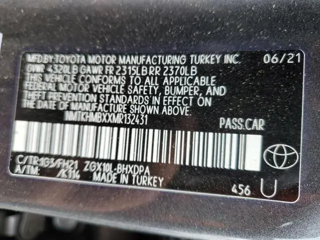 2021 TOYOTA C-HR XLE  