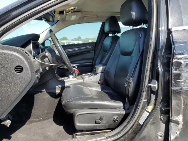 2015 CHRYSLER 300C   