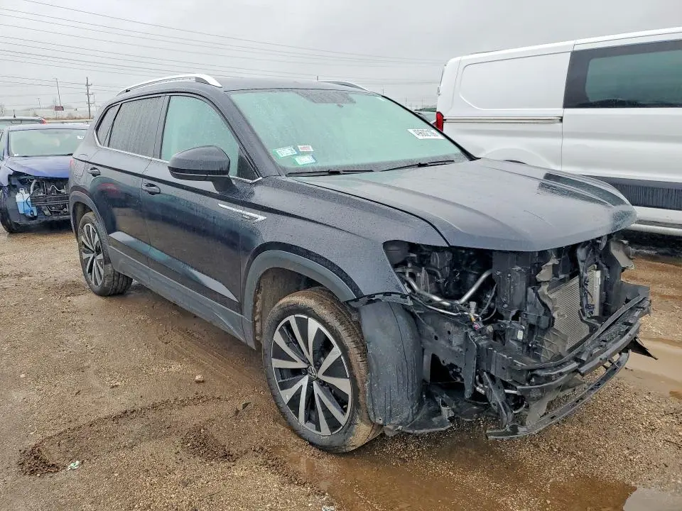2022 VOLKSWAGEN TAOS SE  